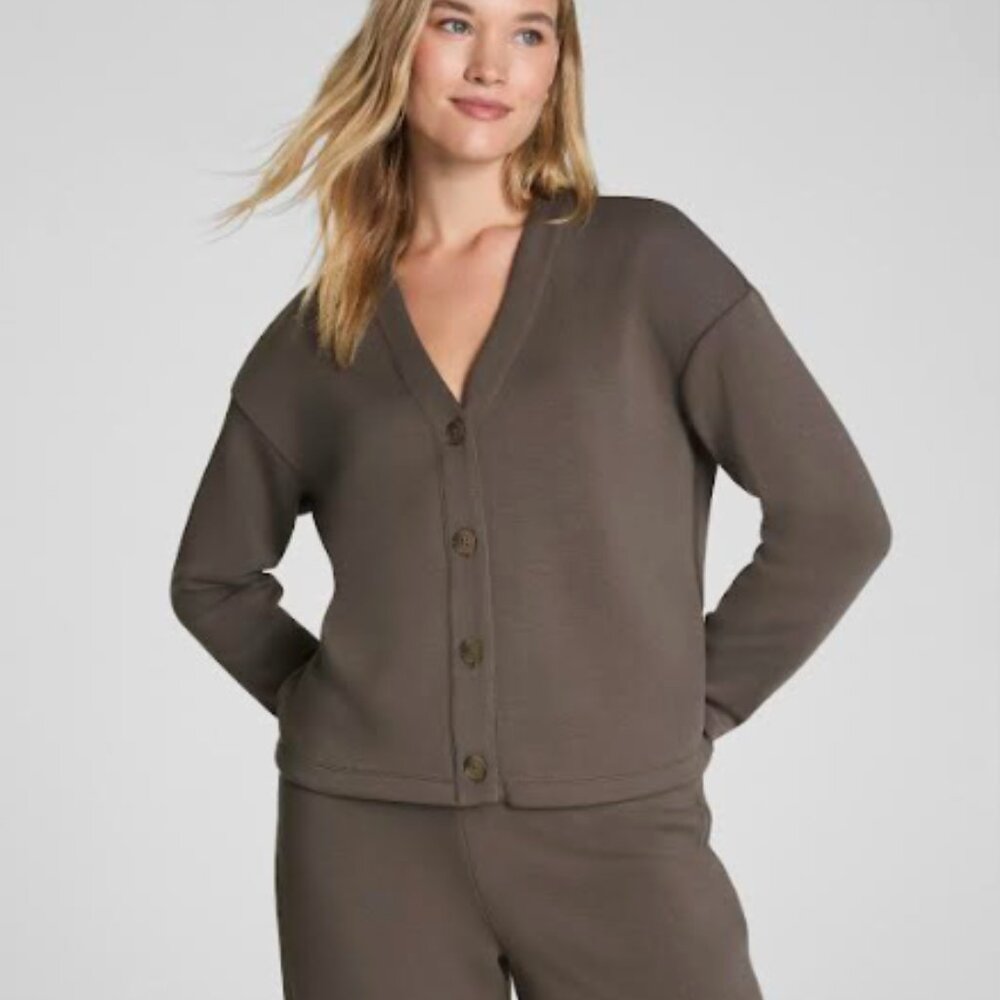 AirEssentials Cardigan with 4-way Stretch | SPANX